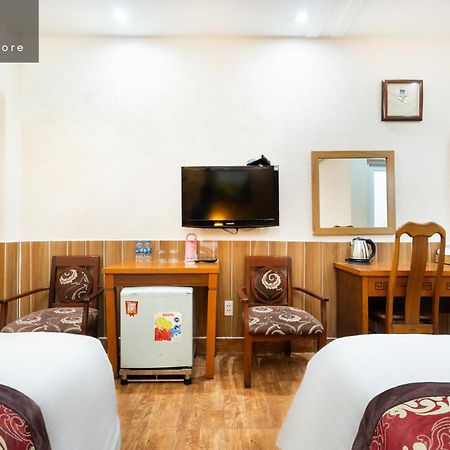 Hanz Queen Airport Hotel Saigon Thành Pho Ho Chí Minh Esterno foto